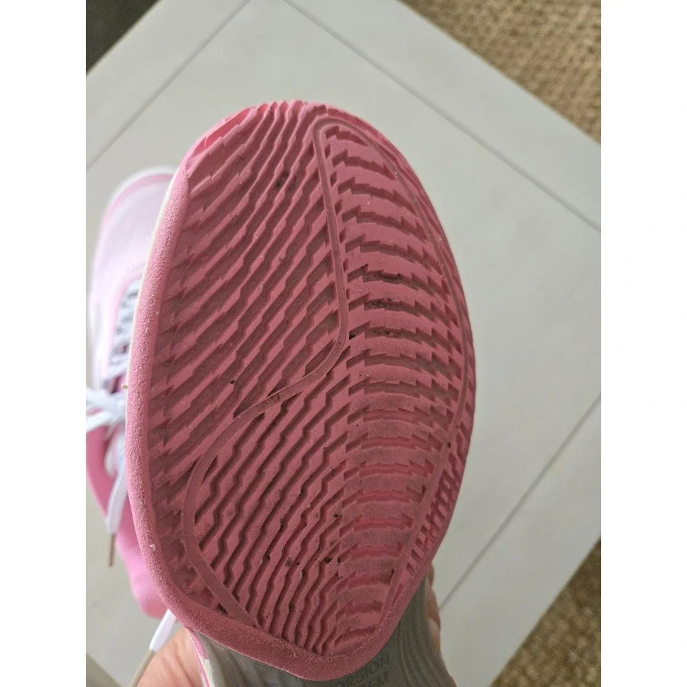 Adidas Avacourt 2 (IH0510) Lucid Pink Champagne Metallic Women's Sz 9.5 Shoes